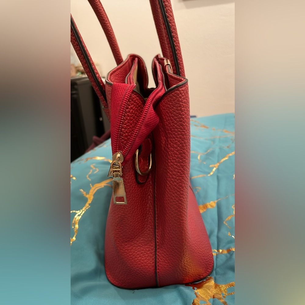 Red Leather Handbag - Picture 4 of 6